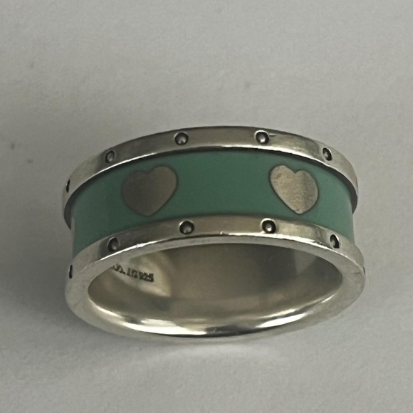Tiffany & Co. Enamel Heart Band - Picture 4 of 6